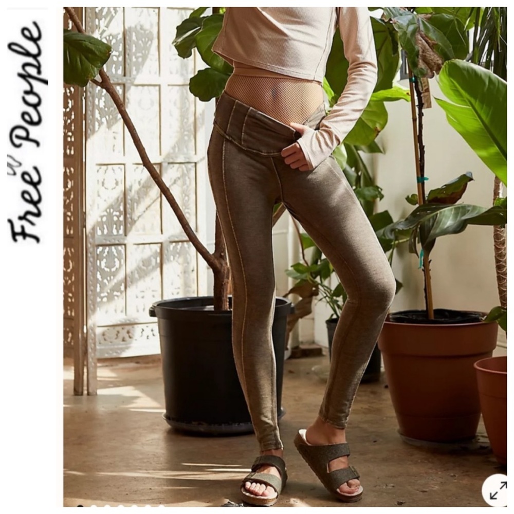 NWT FP High-Rise Ankle Length Hybrid Legging - Picture 2 of 14